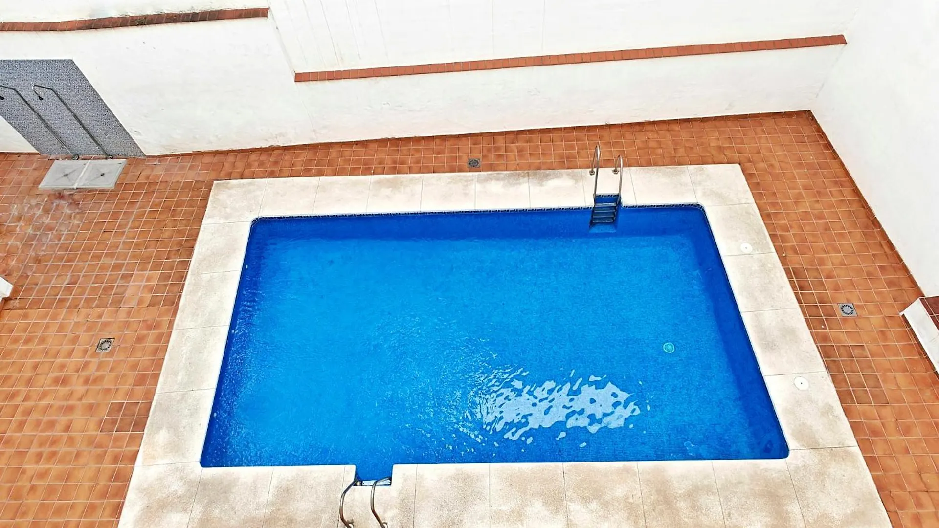 Moderno Piso Centrico 3 Habitaciones Junto Al Mar Эстепона
