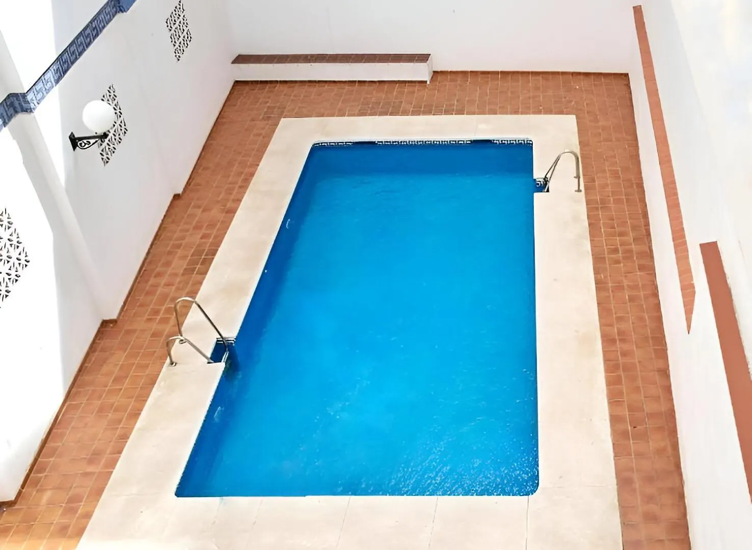 Moderno Piso Centrico 3 Habitaciones Junto Al Mar Эстепона