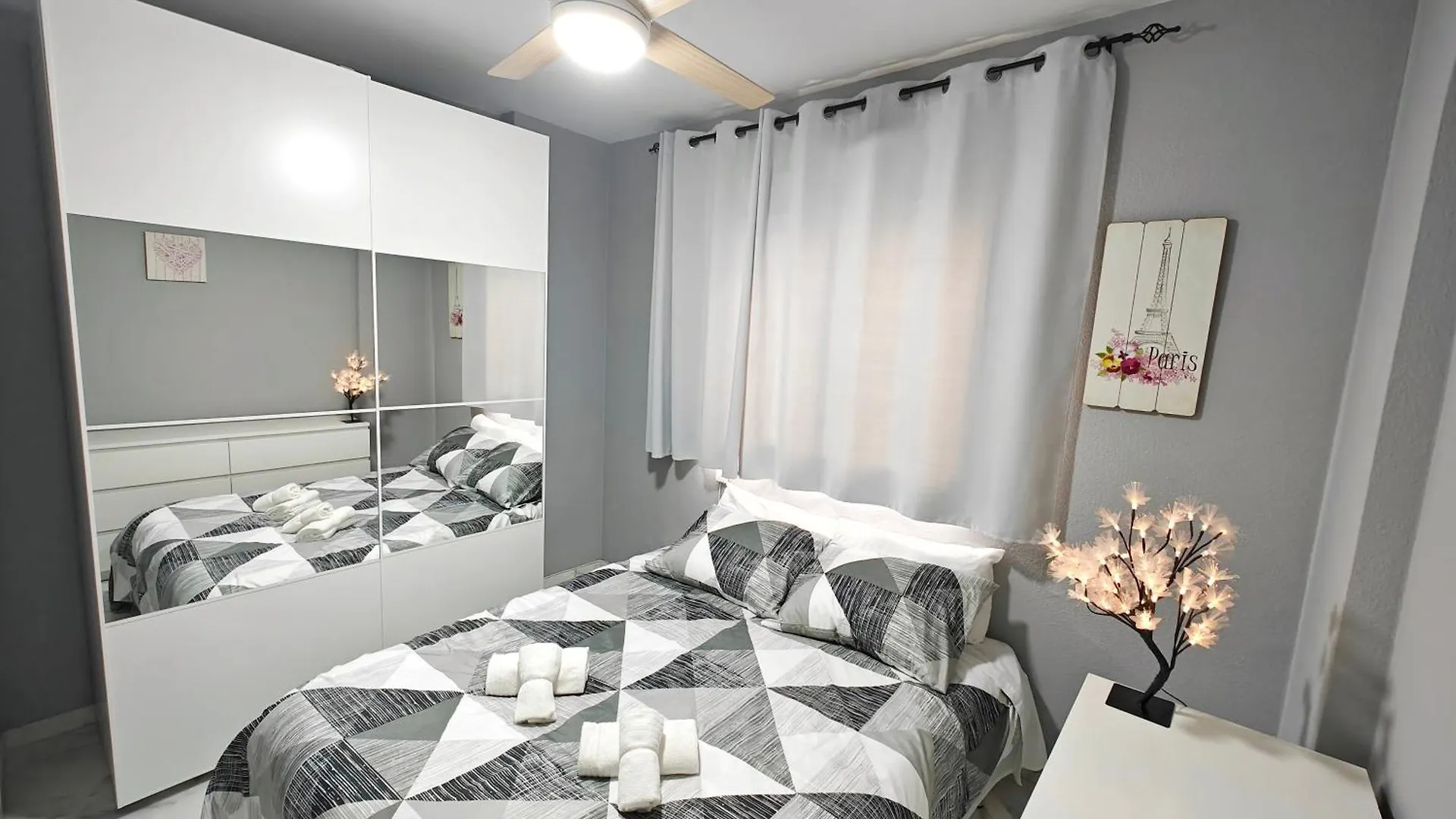 Moderno Piso Centrico 3 Habitaciones Junto Al Mar Эстепона 0*,  Испания