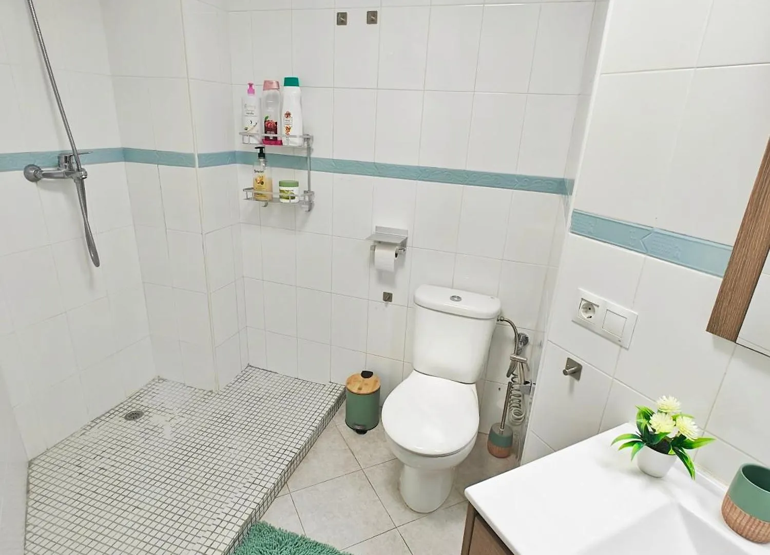 Moderno Piso Centrico 3 Habitaciones Junto Al Mar Эстепона